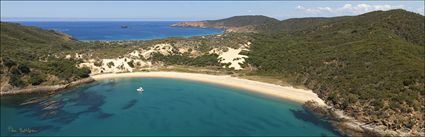 Butterfish Bay - Great Keppel Island - QLD (PBH4 00 18747)